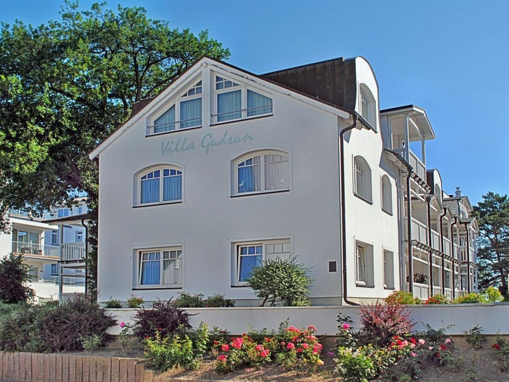 Strandvilla Gudrun Zur Meerseite Mit Balkon ビンツ エクステリア 写真