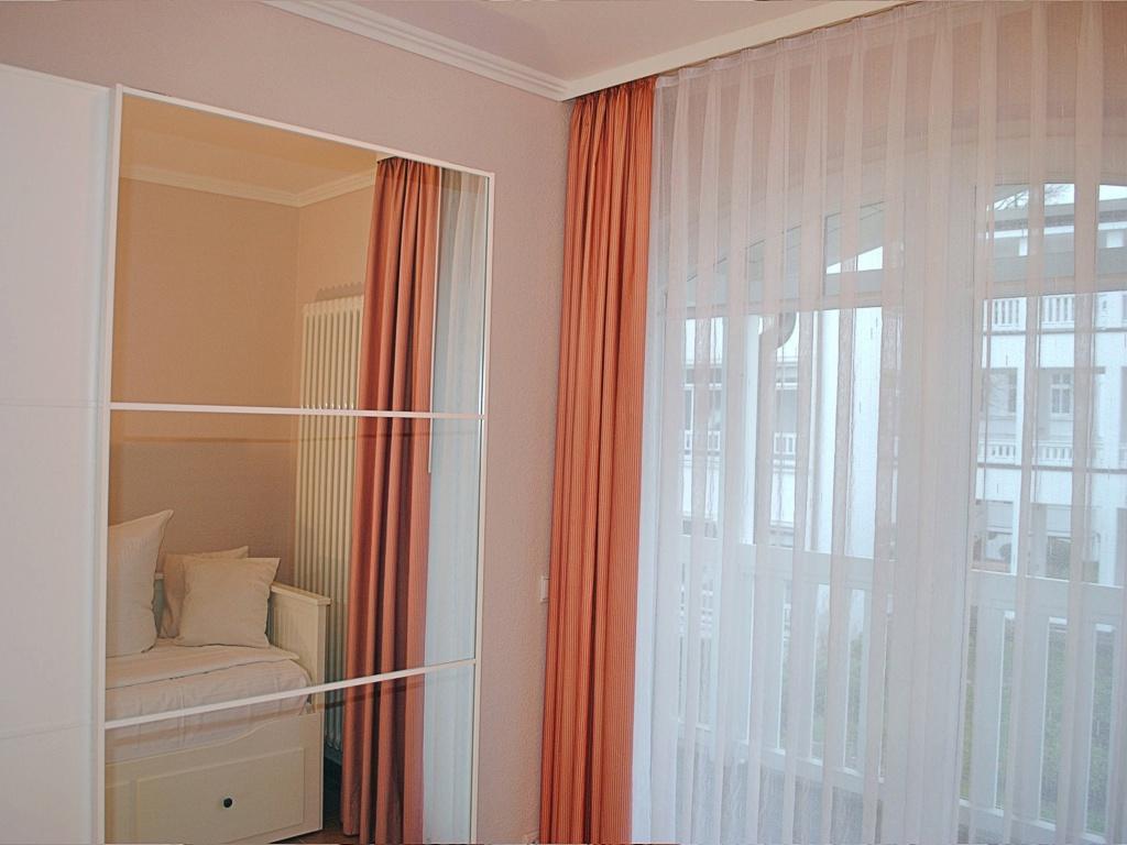 Strandvilla Gudrun Zur Meerseite Mit Balkon ビンツ エクステリア 写真